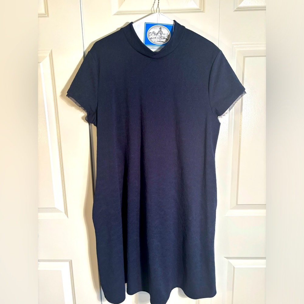 Simply Vera Wang blue dress with soft flower patter